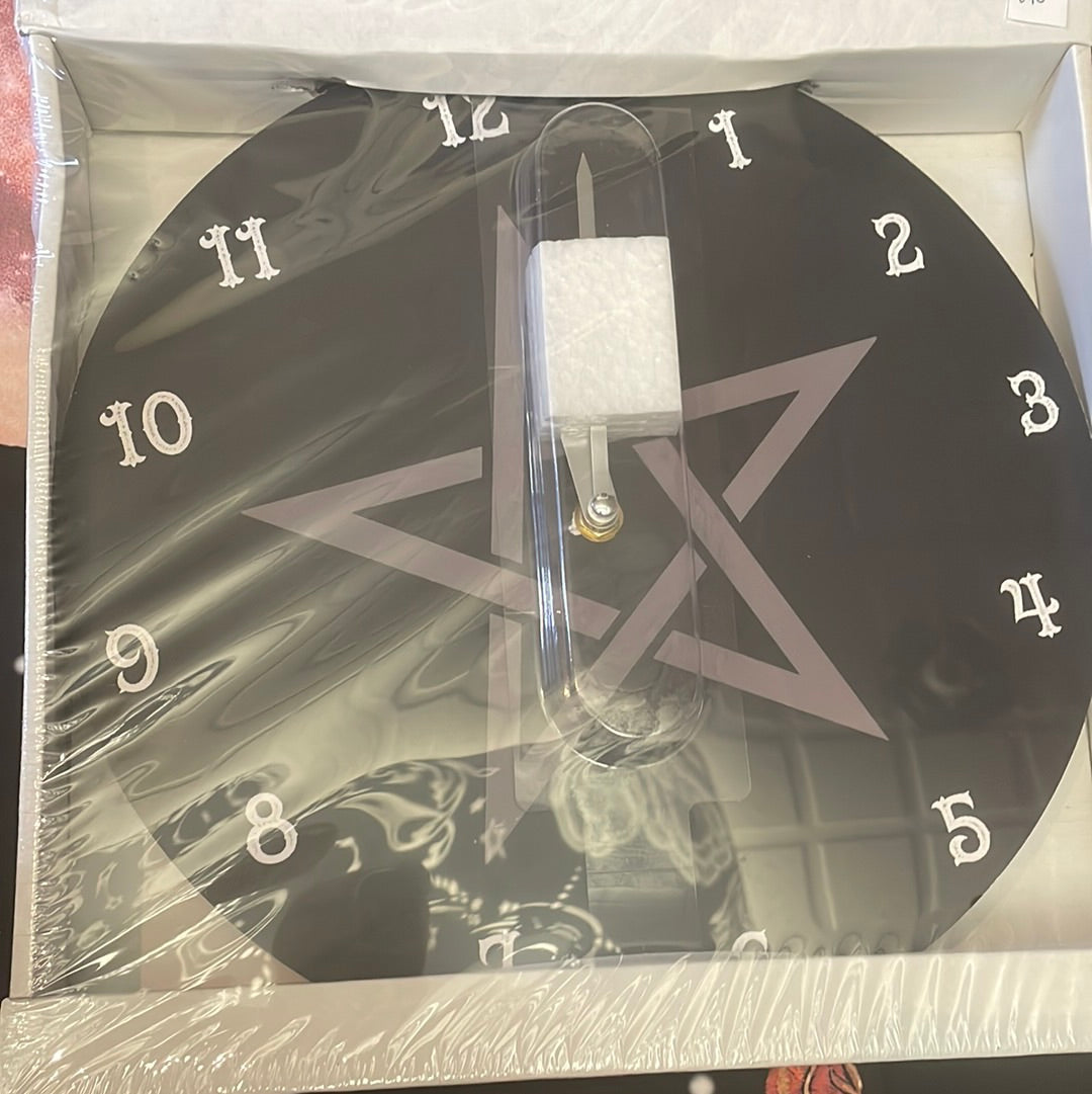 Pentagram clock