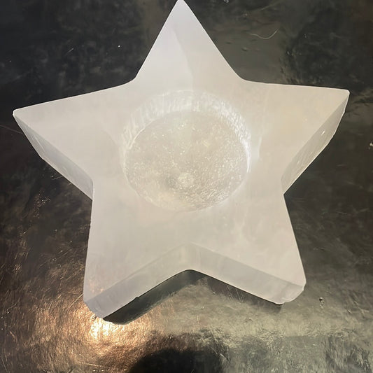 Selenite start candle holder