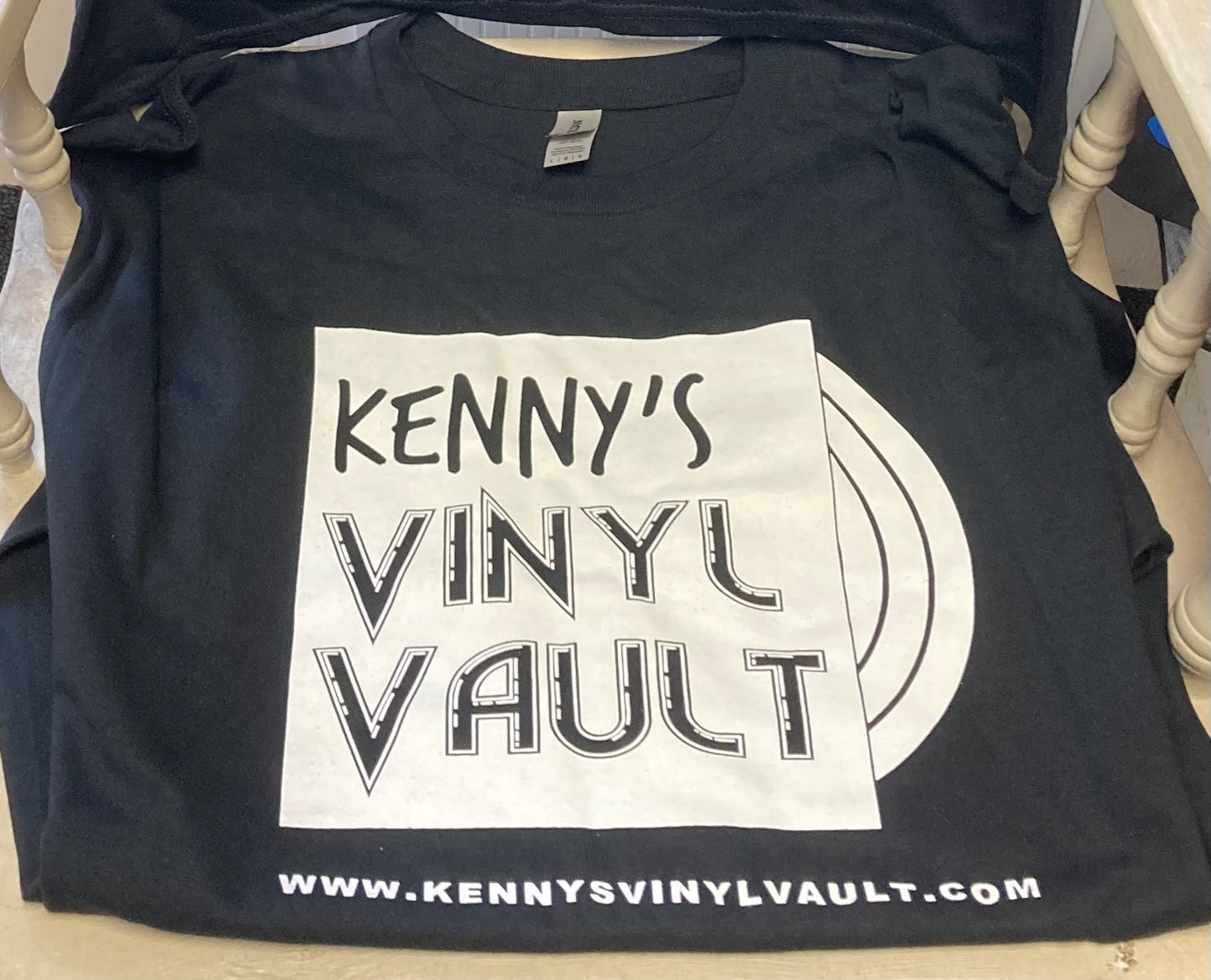 KENNY'S VINYL VAULT T SHIRT